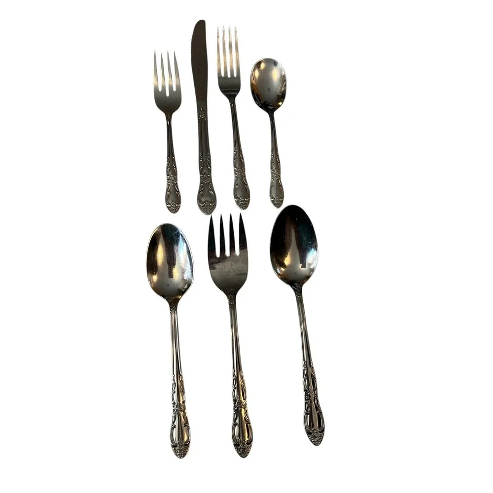 Oneida Craft Stainless Venus Pattern Glossy Lot Of 36 Pcs Replacements‎